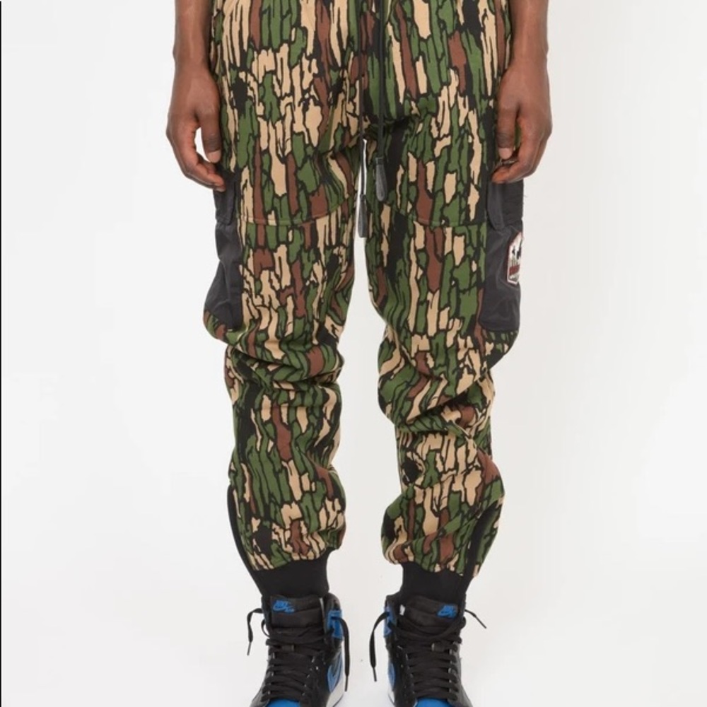 Camo pants